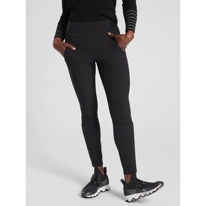 Athleta Headlands Hybrid Trek Tight Black Size 6